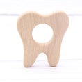 Load image into Gallery viewer, 1pcs Baby Animal Natural Beech Teething Wooden Teether Rodent Flowers
