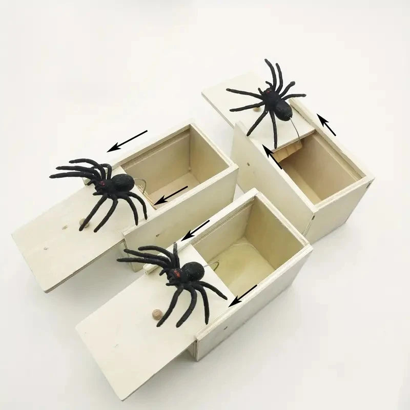 New Trick Spider Funny Scare Box Wooden Hidden Box Quality Prank