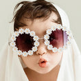 Load image into Gallery viewer, 2Pcs/Card Daisy Baby Sunglasses Eyelet Bow Headband Set Elastic Nylon
