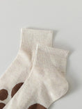 Load image into Gallery viewer, 5 Pairs of Women's Mid Length Socks with Paw Pattern on the Soles of
