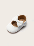 Load image into Gallery viewer, New Spring Autumn Baby Shoes Fashion Bow Princess Party Baby Girl
