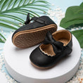 Load image into Gallery viewer, Retro New Newborn Baby Walking Shoes Spring Autumn Solid Color Bow
