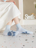 Load image into Gallery viewer, 5 Pairs of Women's Mid Length Socks with Paw Pattern on the Soles of
