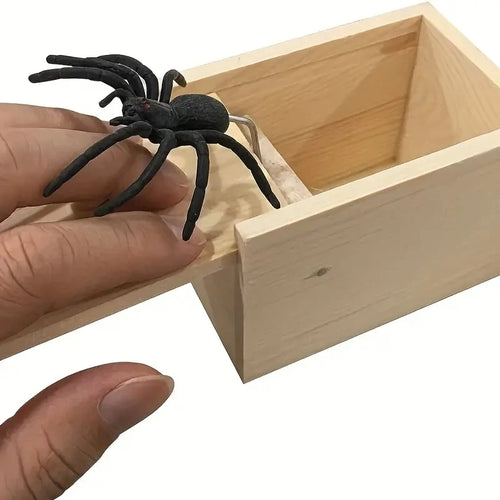 New Trick Spider Funny Scare Box Wooden Hidden Box Quality Prank