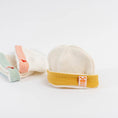 Load image into Gallery viewer, Newborn Hat in Organic Cotton - Honey
