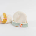 Load image into Gallery viewer, Newborn Hat in Organic Cotton - Green
