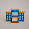 Load image into Gallery viewer, QToys Australia (USA) Street Buildings Set Of 4
