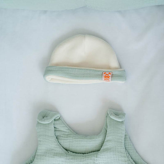 Newborn Hat in Organic Cotton - Green