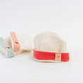 Load image into Gallery viewer, Newborn Hat in Organic Cotton - Strawberry
