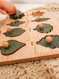 Load image into Gallery viewer, QToys Australia Leaf puzzle
